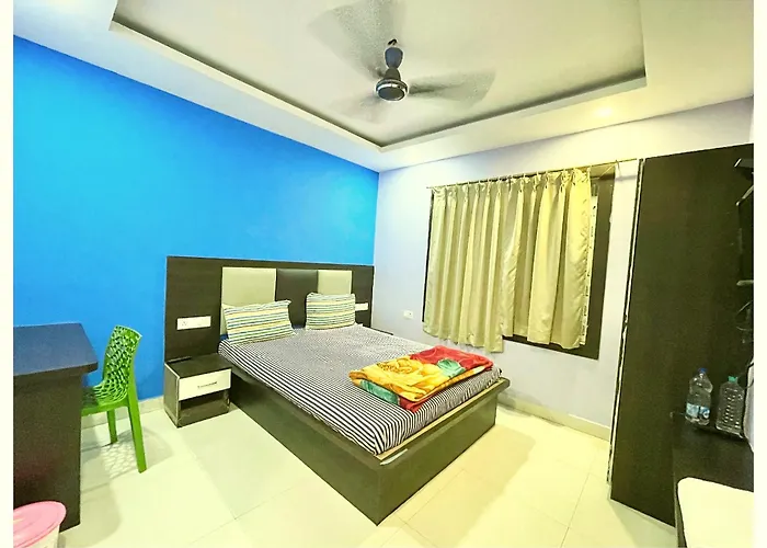 Hotel Janki # Pride Palace Near Jagannath Temple - Jagannath Temple - Restaurant And Lift - Parking Facilities - Fully Air Conditioning Hotel - All Rooms Spacious - Perfact Location With Excellent Service